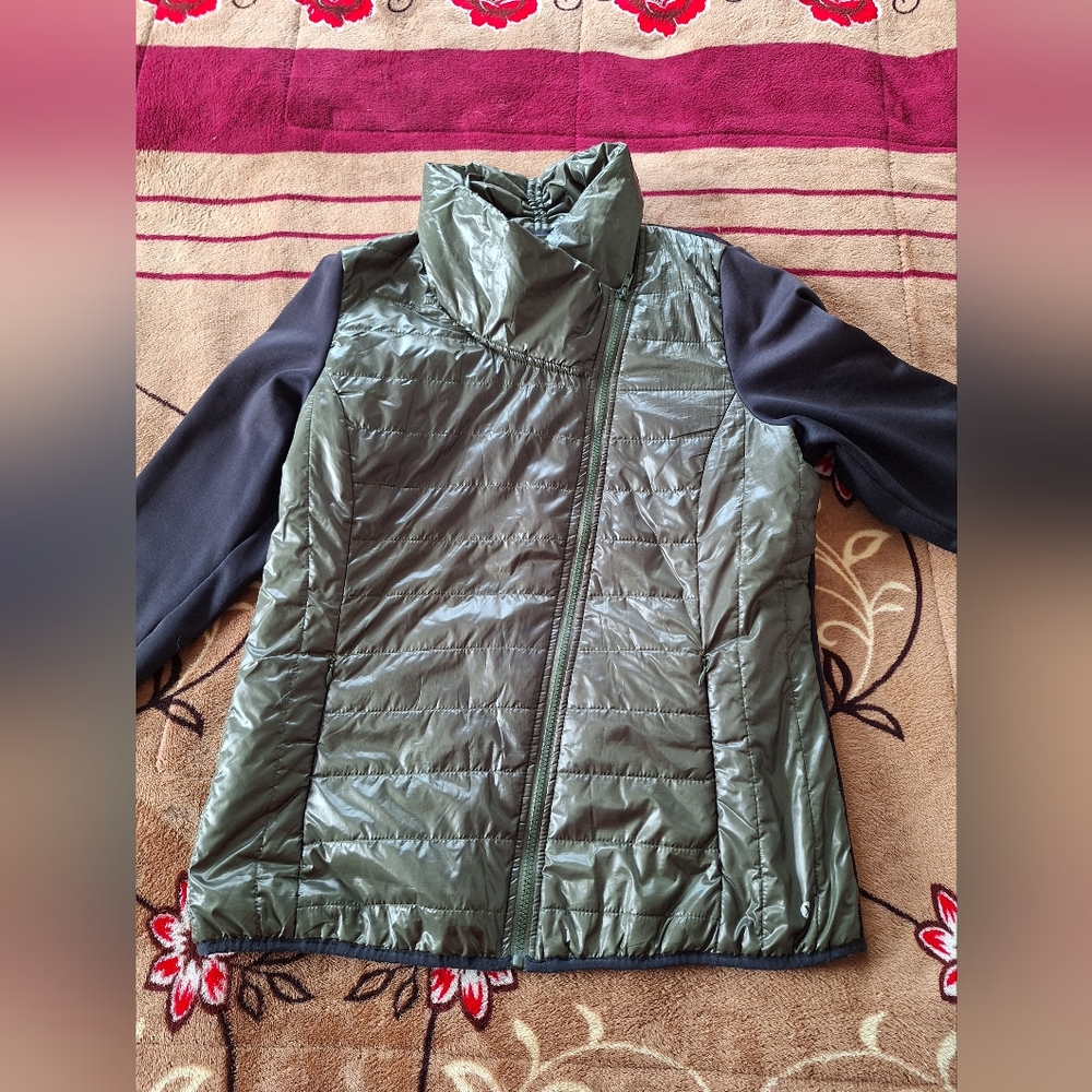 Xersion Jacket - Women's Size XL - Black/Green